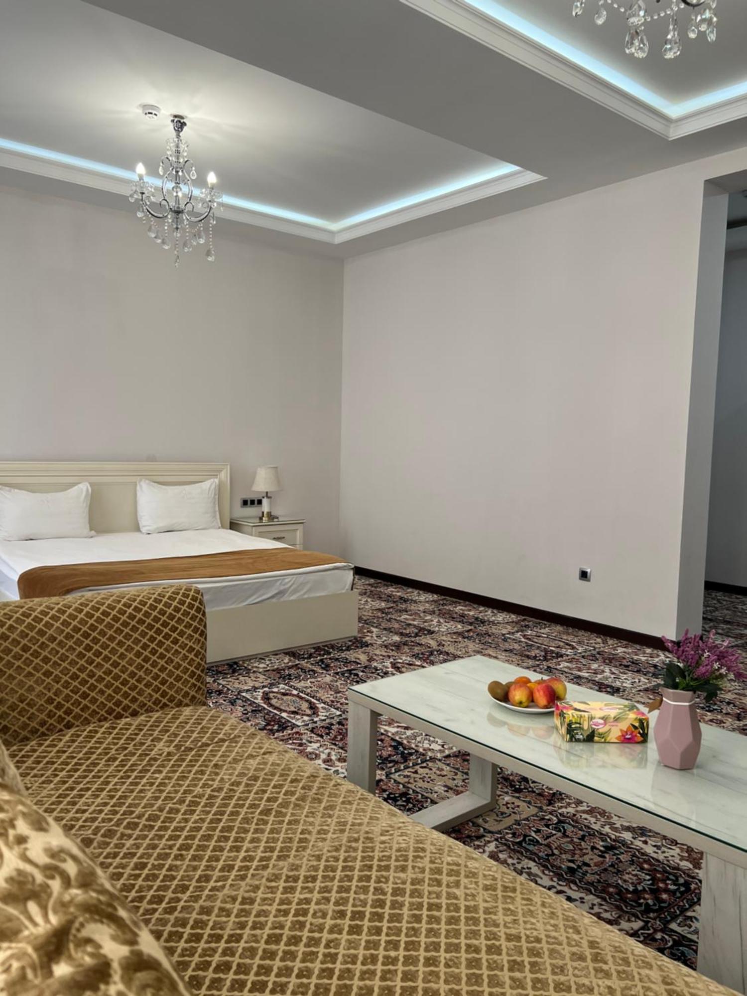 Palace Hotel Tashkent Exterior photo